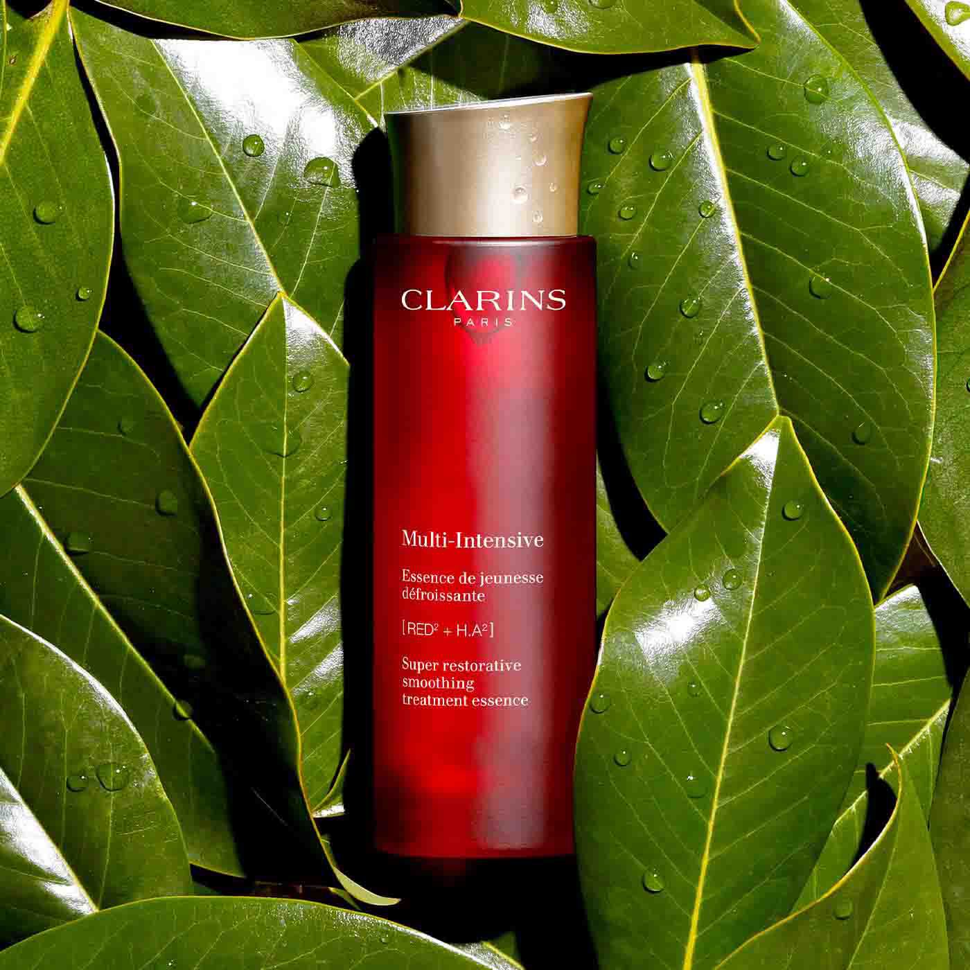Wygładzająca esencja Super Restorative | CLARINS®