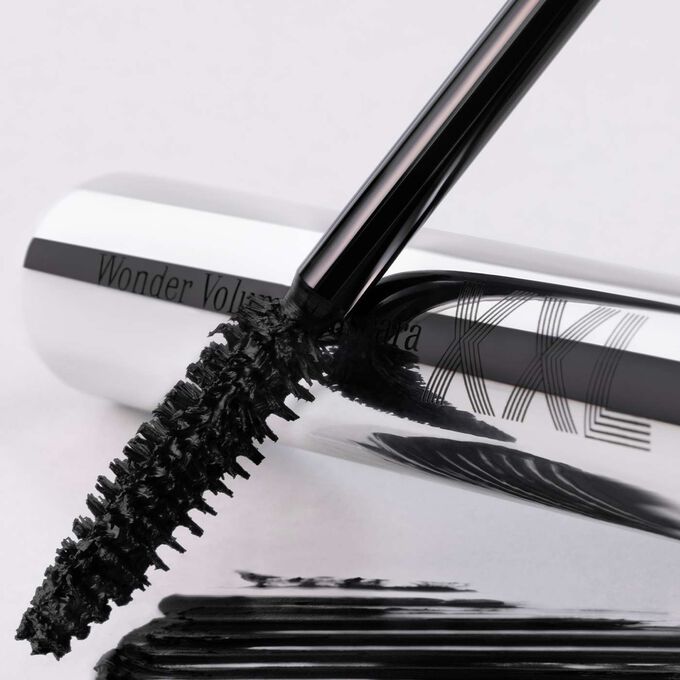 Tusz do rzęs Wonder Volume Mascara XXL