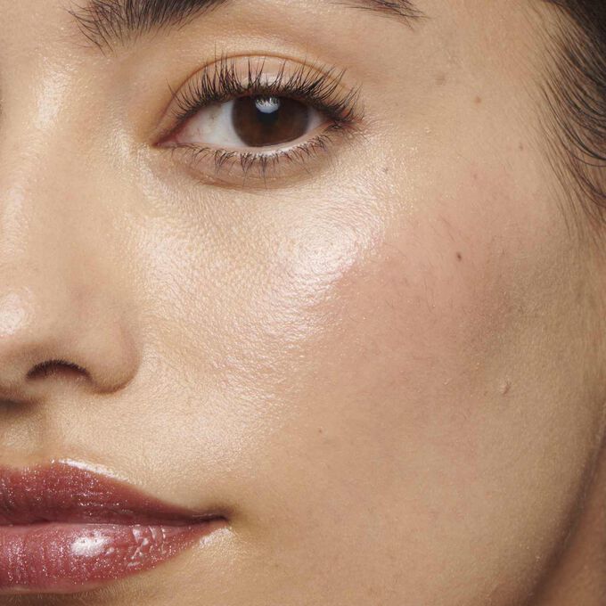 Błyszczyk do ust Lip Perfector Glow