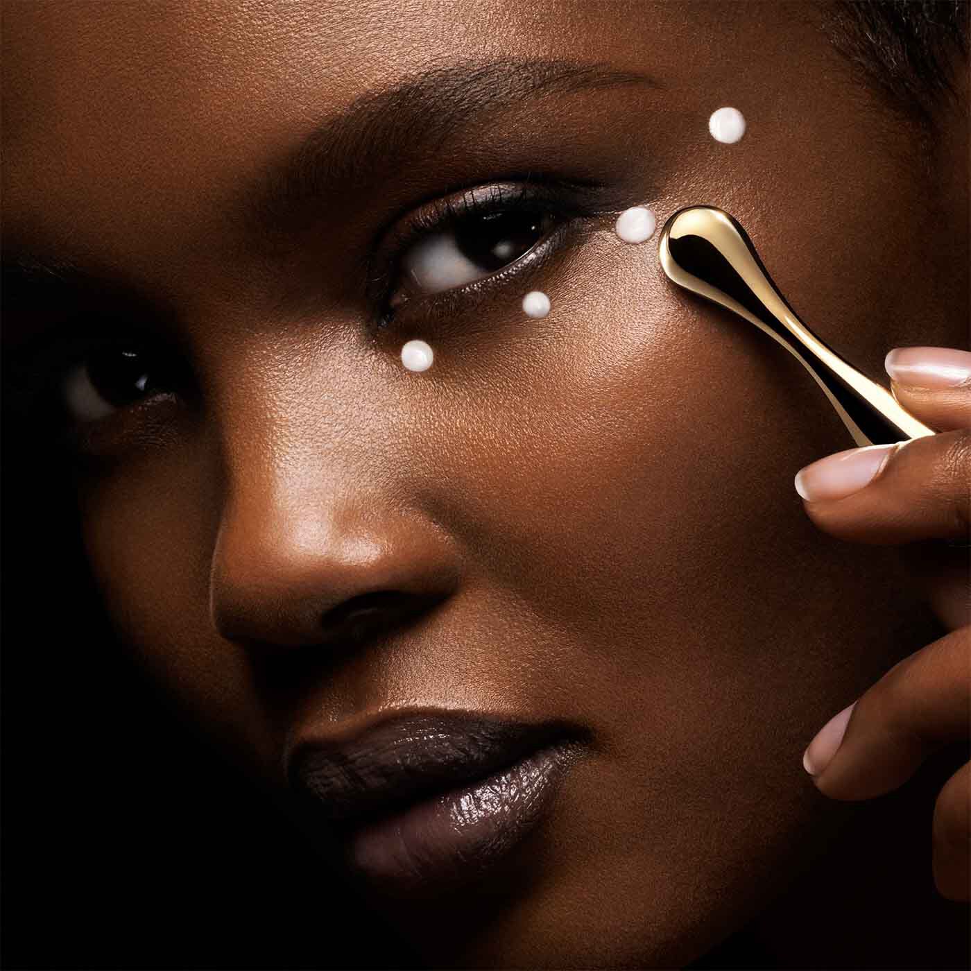 Clarins Krem do pielęgnacji skóry wokół oczu Precious La