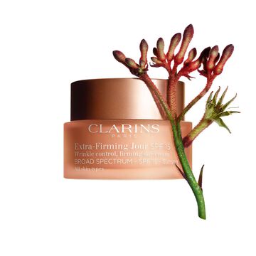 Extra-Firming ujędrniający krem na dzień SPF 15 do każdego rodzaju sk&oacute;ry