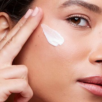 Jedwabisty krem do skóry normalnej i suchej Hydra-Essentiel [HA²] Silky Cream