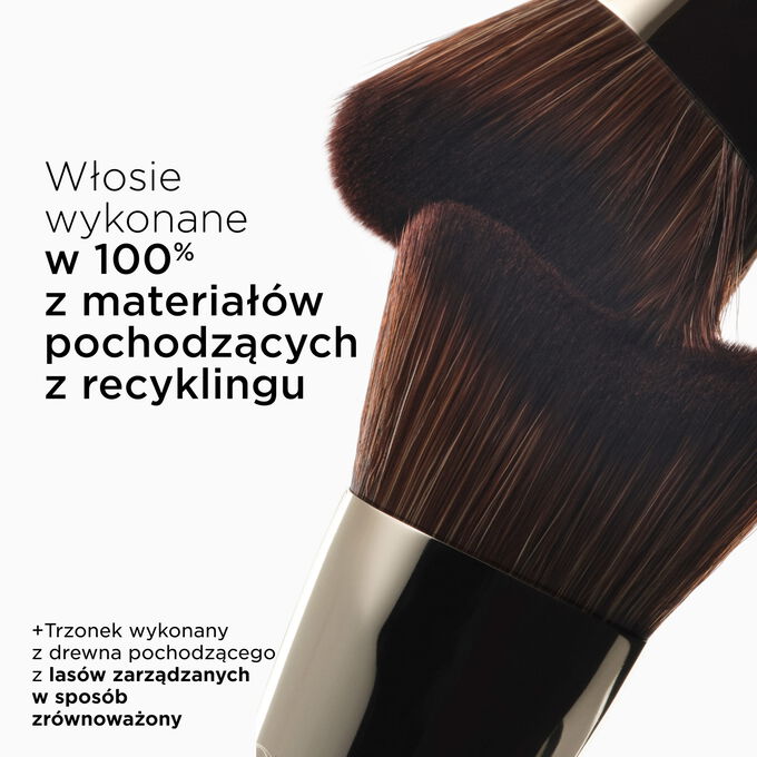Pędzel do podkładu inspirowany techniką Gua Sha